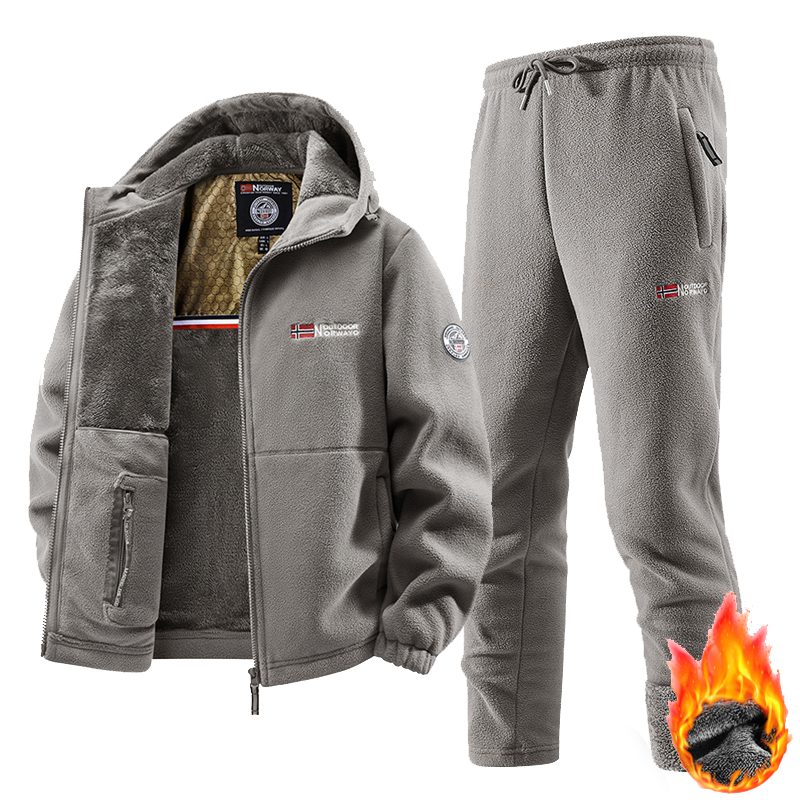 新作ウィンタースポーツウェアセット メンズ レトロトレーニン - Winter Clothing Pk のレビューと価格