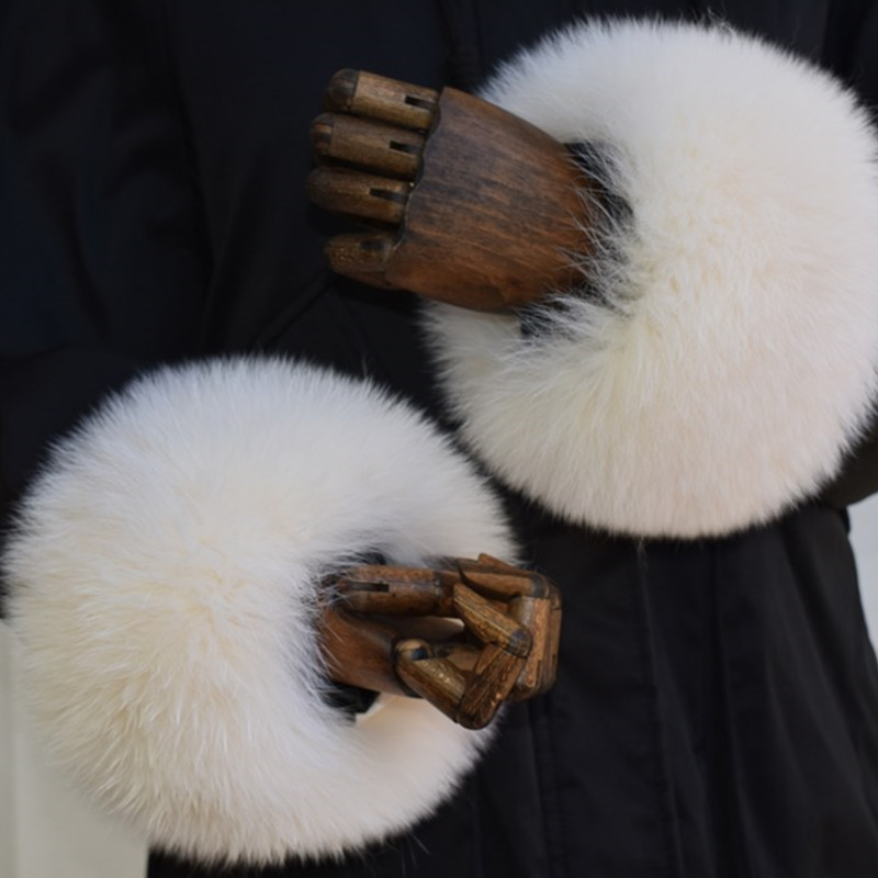 キツネの毛皮の袖口女性のための全体革スリーブサークル天然毛皮 - Winter Clothing Pk のレビューと価格