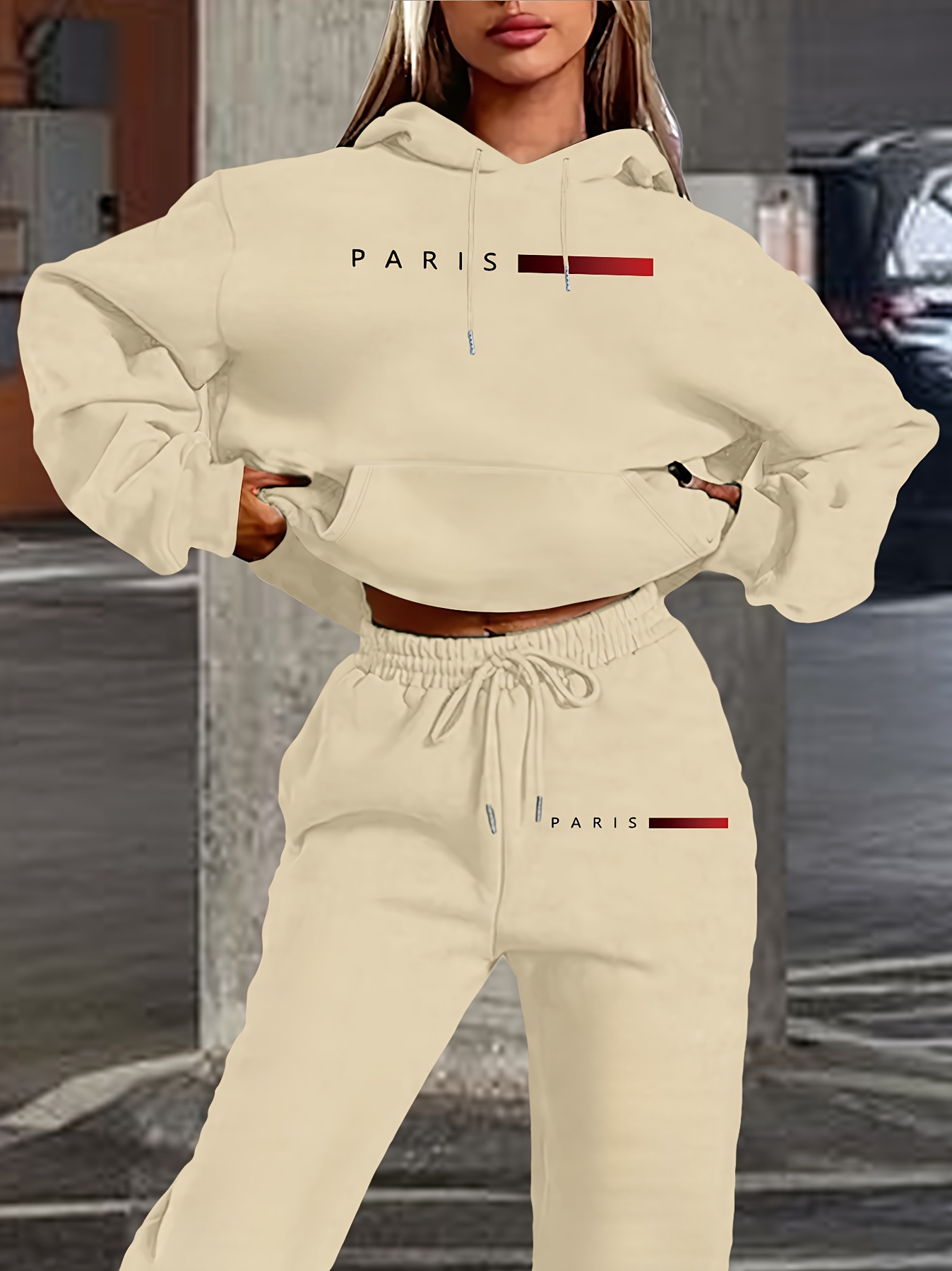 新作レディースセットアップ。パリの文字プリントが施された、高 - Winter Clothing For Women のレビューと価格
